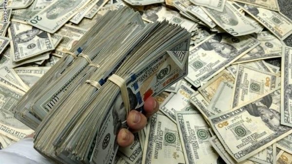 ضبط  قضايا نقد أجنبي بقيمة 5 مليون جنيه  