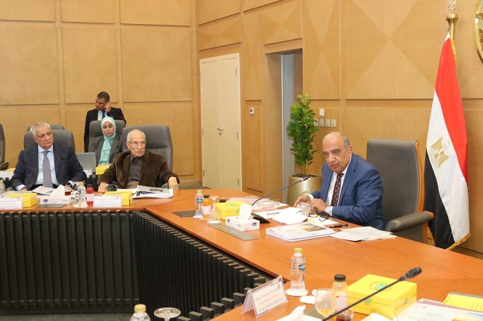  :  17,78     267     45   