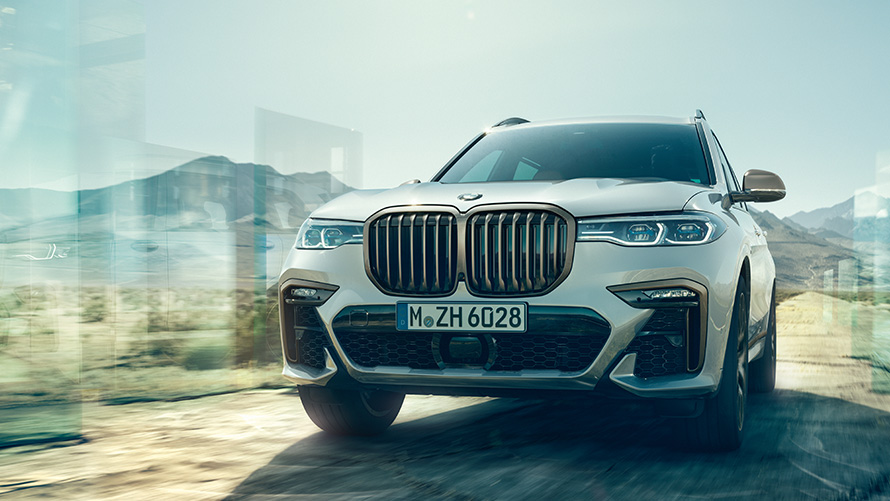      bmw x8  SUV  