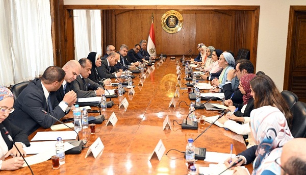 وزيرتا الصناعة والبيئة تستعرضان آخر مستجدات التحضير لاستضافة مصر لقمة المناخ COP27