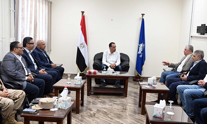 رئيس الوزراء يبدأ زيارة لتفقد وافتتاح عددٍ من مشروعات 